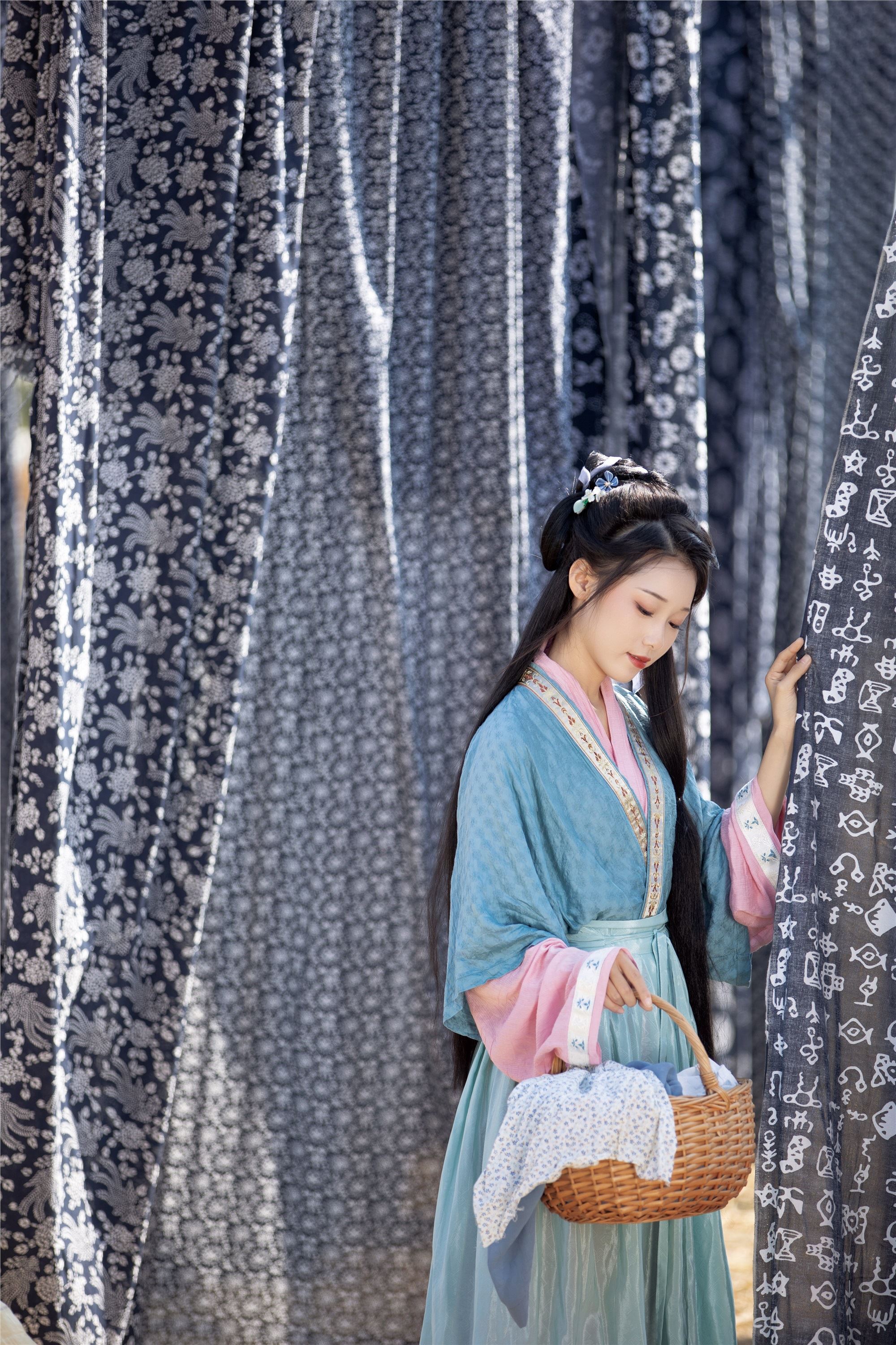 YITUYU艺图语 2025.01.25 拾穗 苗子